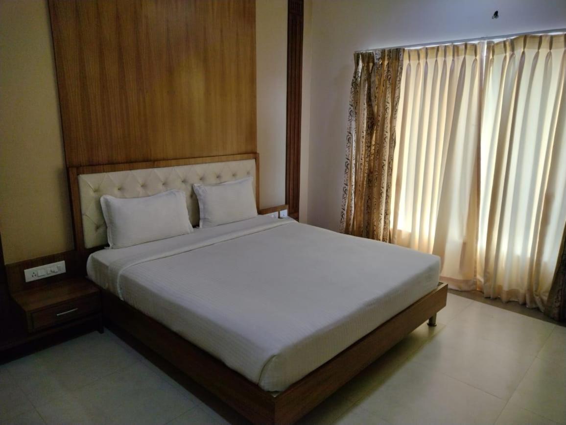 Atlanta Park Chennai Hotel Tambaram Exterior foto